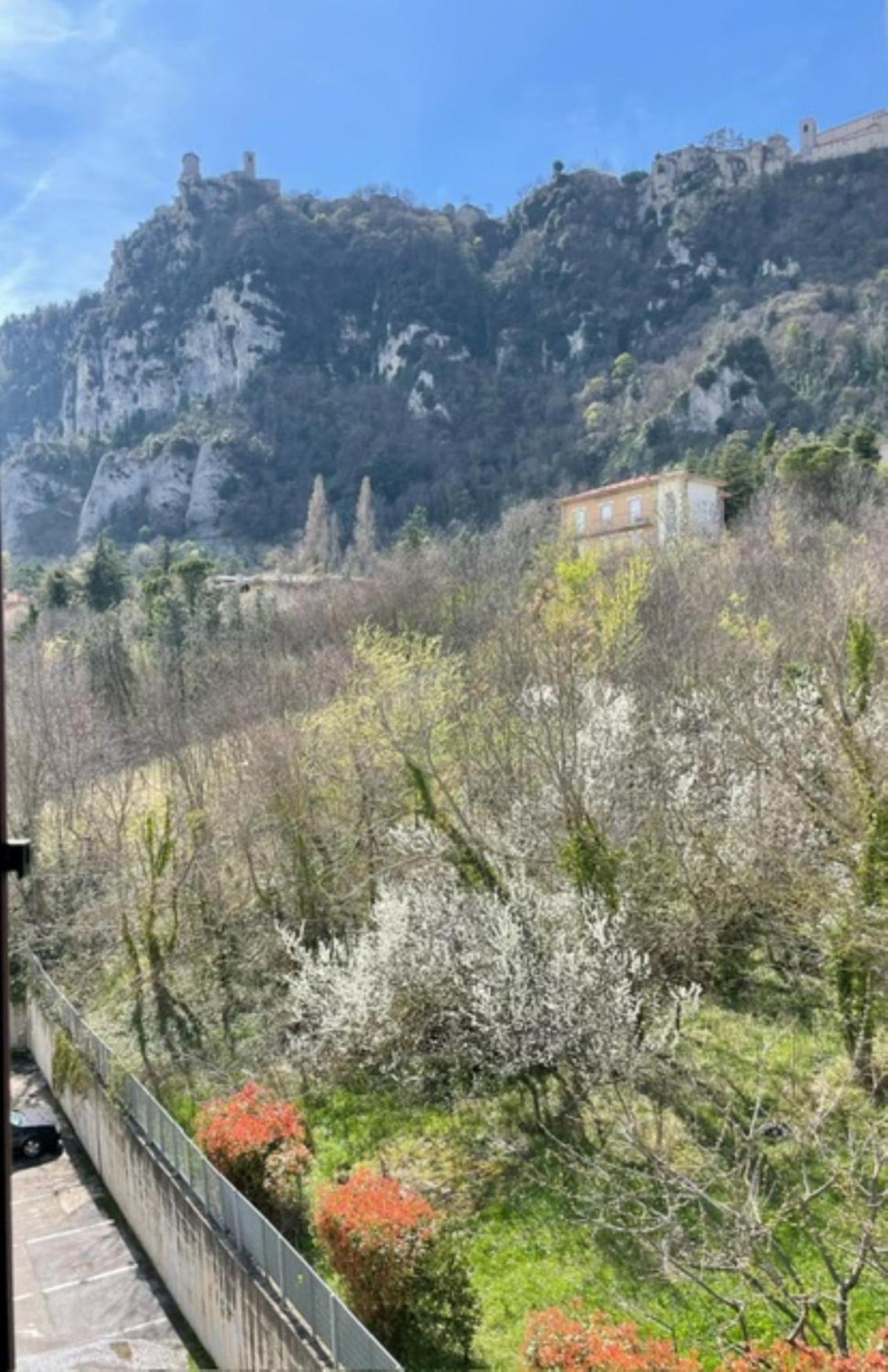 B&B Da Noi 산마리노 외부 사진